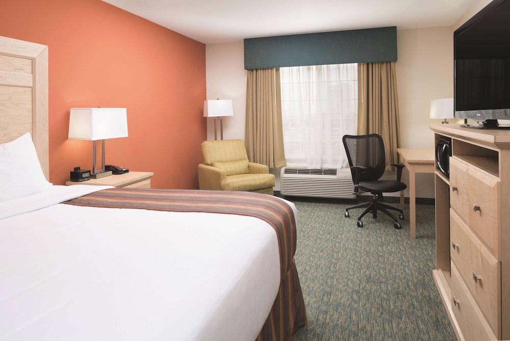 La Quinta By Wyndham Grand Forks Hotel Kültér fotó